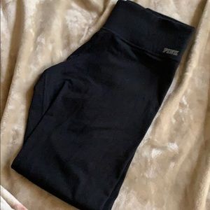 VS Pink Ultimate Leggings , Black - Reg length M